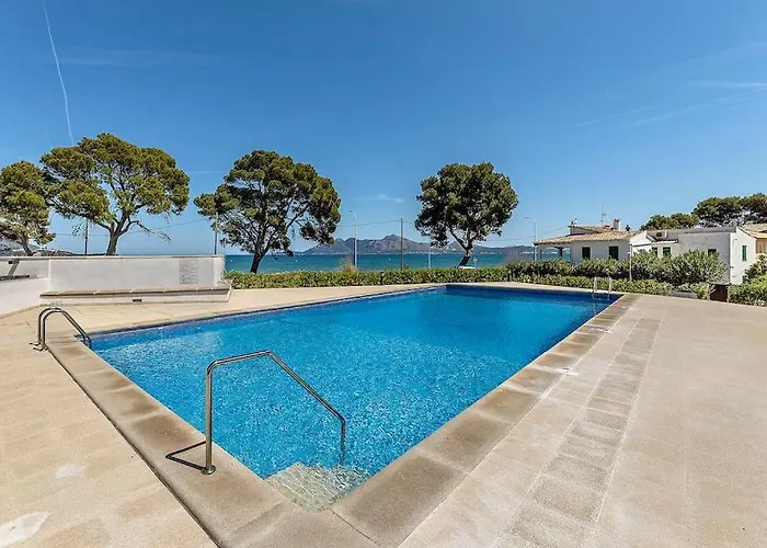 Llenaire 2, Sea View, Pool, Ac *